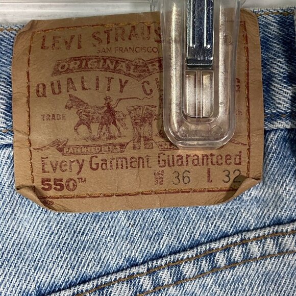 Vintage Levis 550 Relaxed Fit Tapered Leg Jeans - Picture 7 of 8
